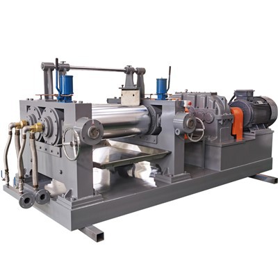 Kakav je učinak smjera rotacije puža na proces miješanja i pražnjenja u stroj...